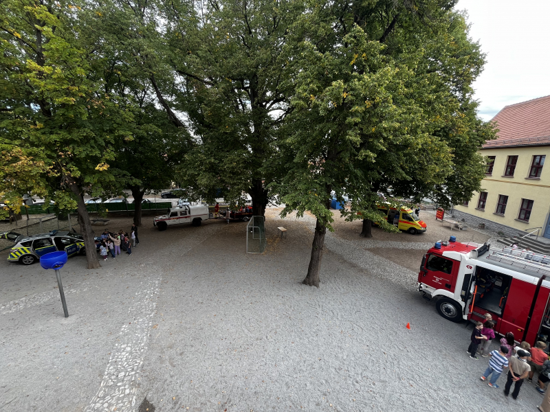 brandschutztag_rettung_frau_rathmann_(2).jpeg